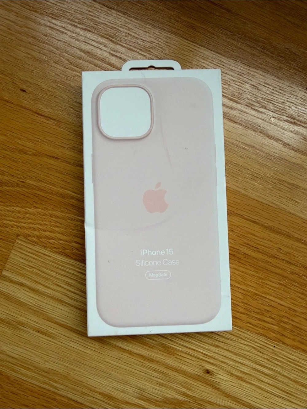 Apple iPhone 15 Silicone Case - Blush Pink